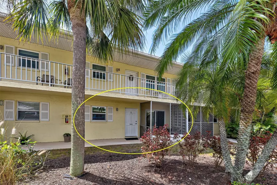 370 BASE AVE E #106, Venice, FL 34285