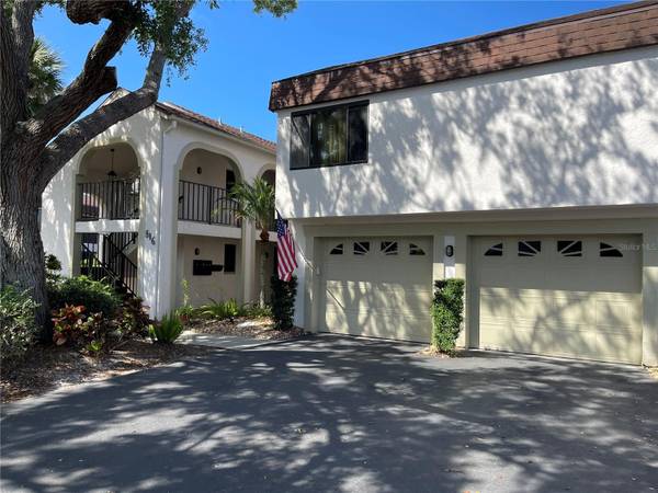 816 CAPRI ISLES BLVD #220, Venice, FL 34292