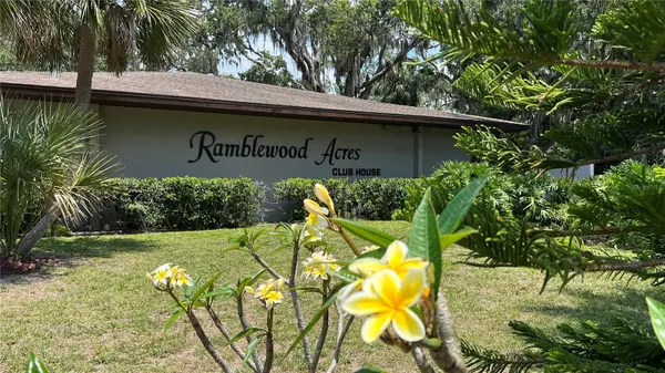 Sarasota, FL 34237,3251 RAMBLEWOOD DR