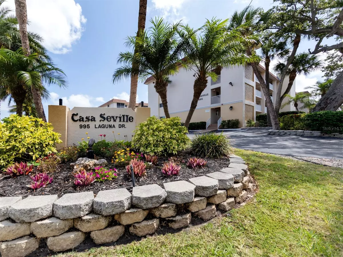 Venice, FL 34285,995 LAGUNA DR #103