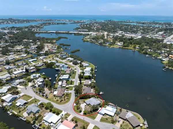 Nokomis, FL 34275,433 CEIL CT