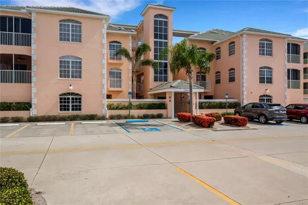 Venice, FL 34292,1510 GONDOLA PARK DR #1510