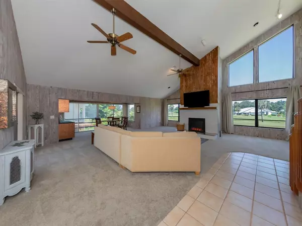 Venice, FL 34292,760 VILLAGE CIR #209