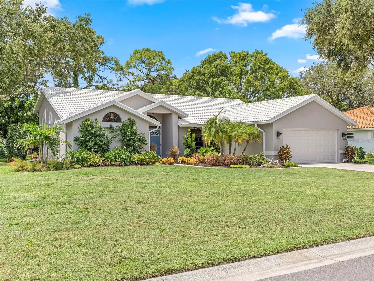 Nokomis, FL 34275,413 W ROSSETTI DR