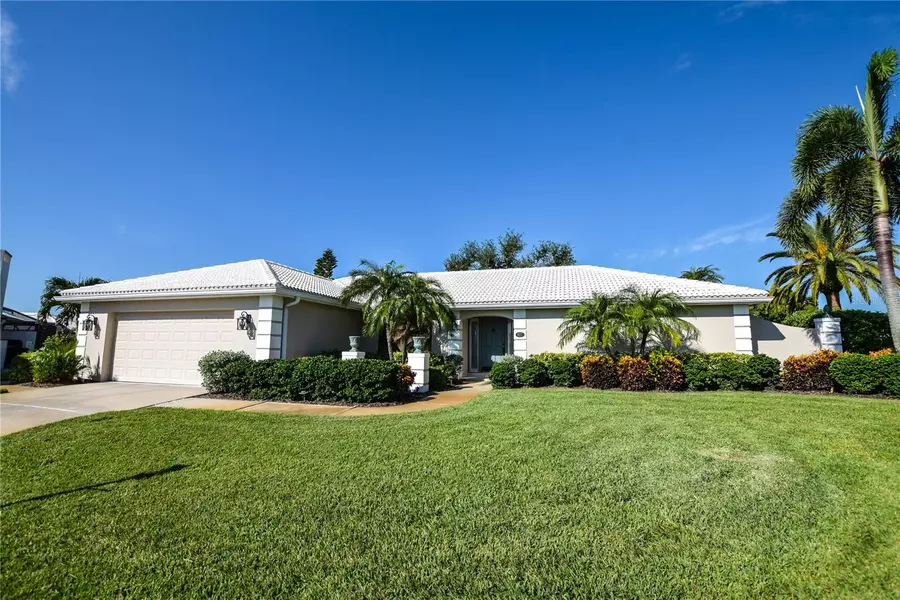 627 PAGET CT, Venice, FL 34293