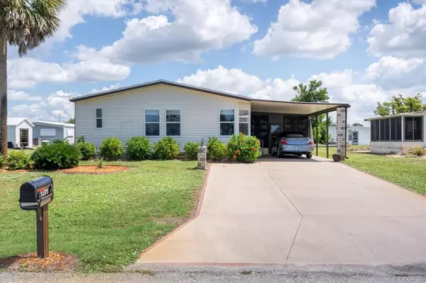 1371 KISKADEE DR, Englewood, FL 34224