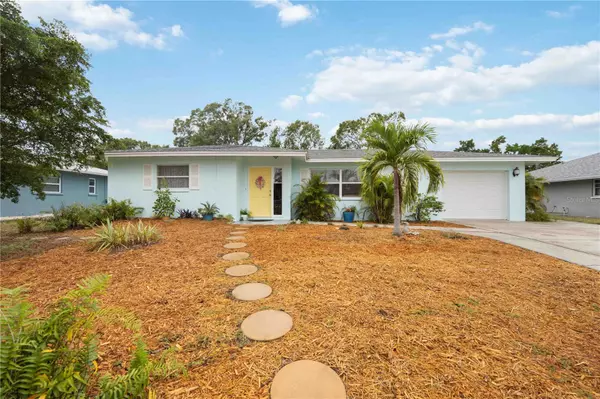 213 ALSACE AVE, Venice, FL 34293