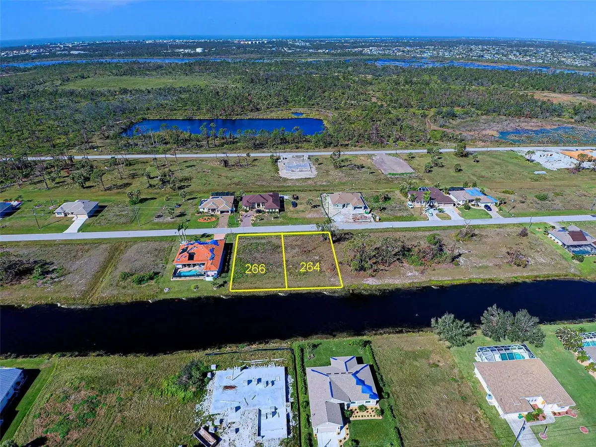 Rotonda West, FL 33947,264 W PINE VALLEY LN