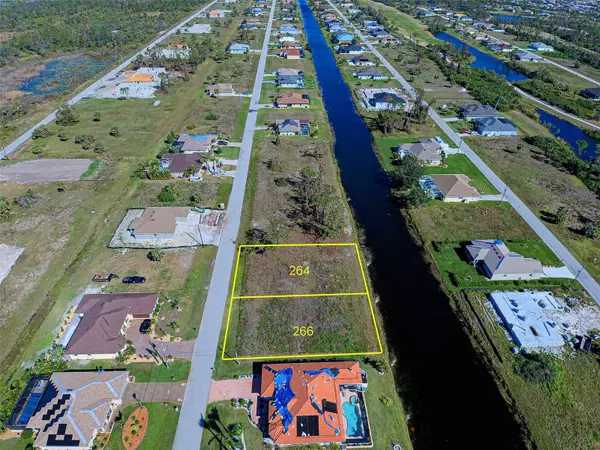 Rotonda West, FL 33947,266 W PINE VALLEY LN