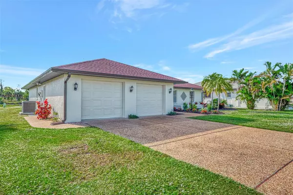 Venice, FL 34293,3225 MEADOW RUN DR