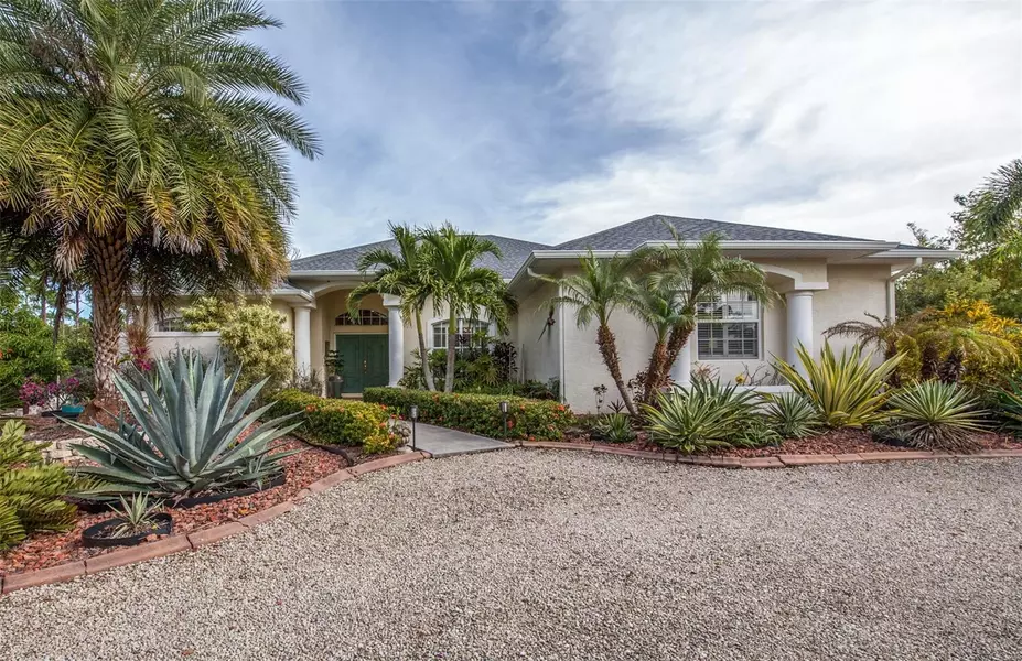 2 RIVERFRONT CT, Venice, FL 34293