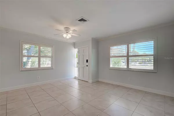 Venice, FL 34285,1015 COOPER ST #25