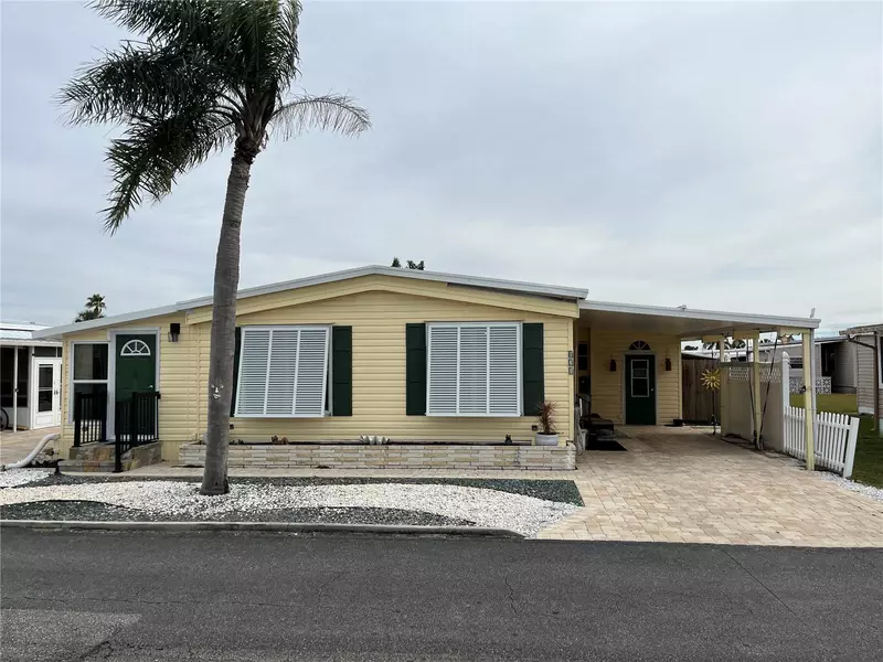 821 CERVINA DR S, Venice, FL 34285