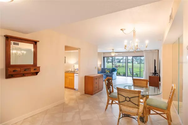 Venice, FL 34285,704 BIRD BAY DR W #142