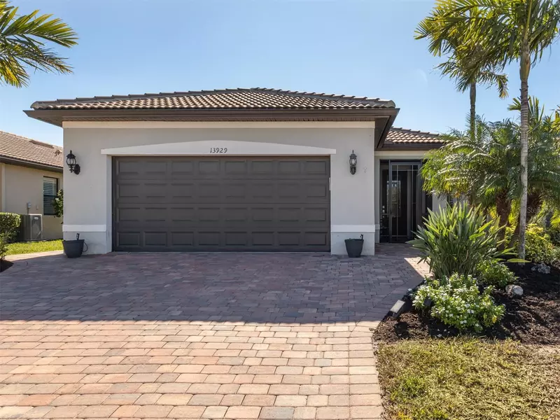 13929 CAMPOLEONE ST, Venice, FL 34293