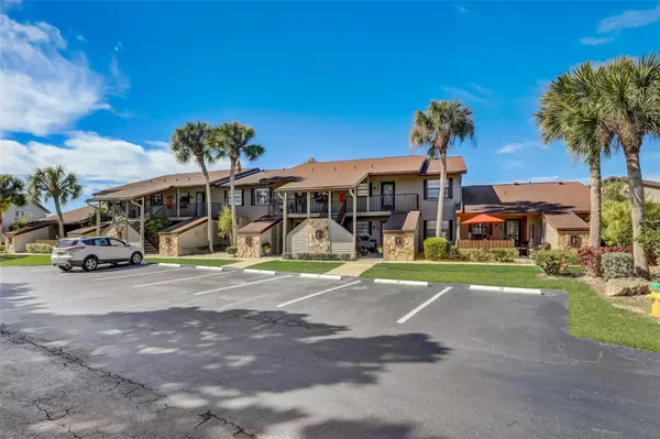 Venice, FL 34292,927 CAPRI ISLES BLVD #10