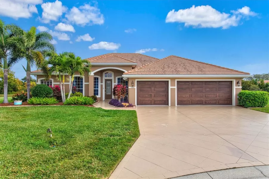 7203 SPUR CT, Sarasota, FL 34243