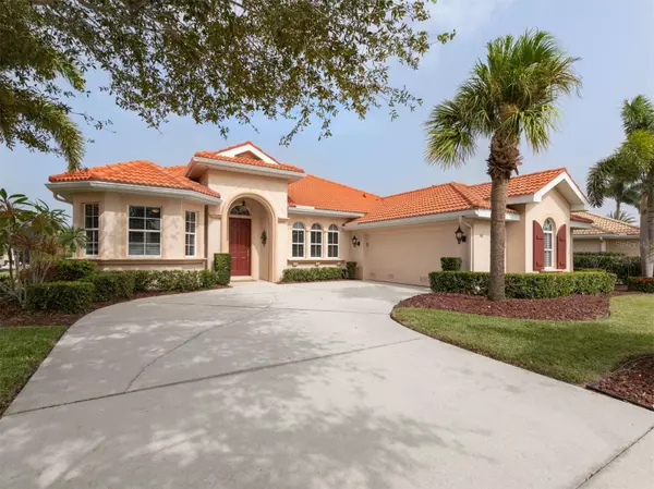 341 MONTELLUNA DR, North Venice, FL 34275