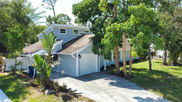 4215 MURDOCK AVE,  Sarasota,  FL 34231