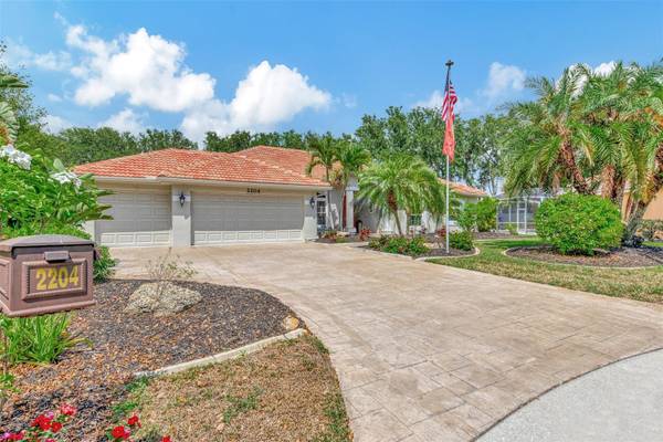 2204 CALUSA LAKES BLVD,  Nokomis,  FL 34275