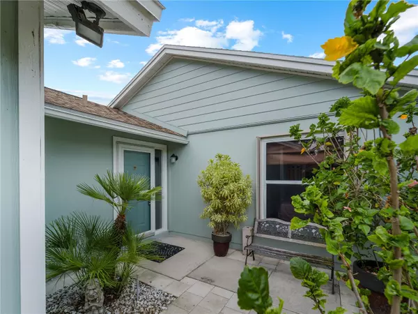 Venice, FL 34285,801 ST. CLAIR CIR #801