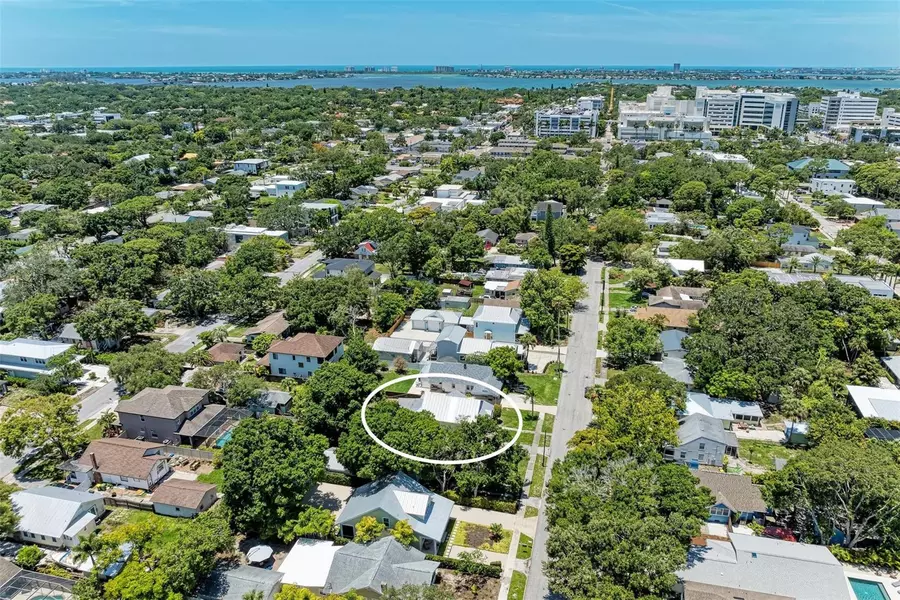 2258 ARLINGTON ST, Sarasota, FL 34239