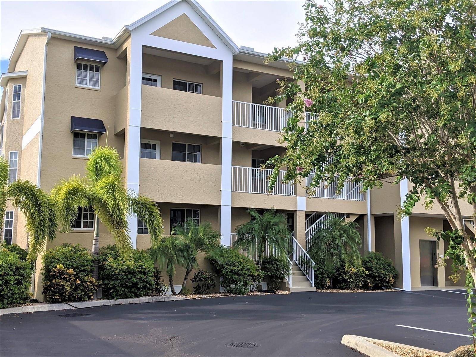 1960 OREGON TRL #3D,  Englewood,  FL 34224