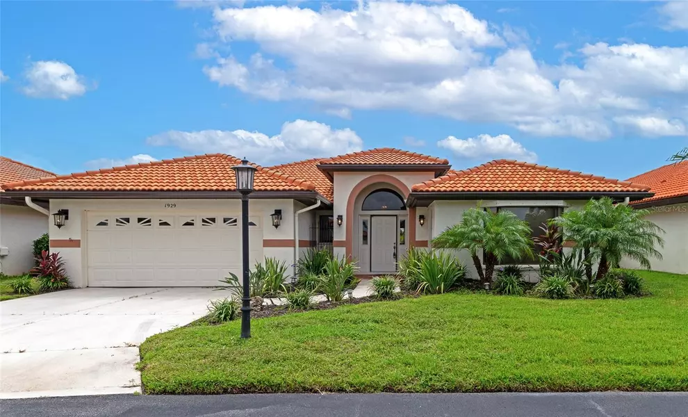 1929 TRADEWINDS CIR, Venice, FL 34293