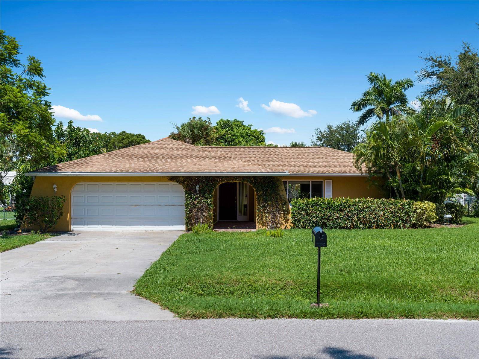 424 BAYCREST DR, Venice, FL 34285