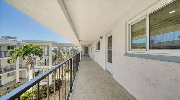 Venice, FL 34285,708 TAMIAMI TRL S #308