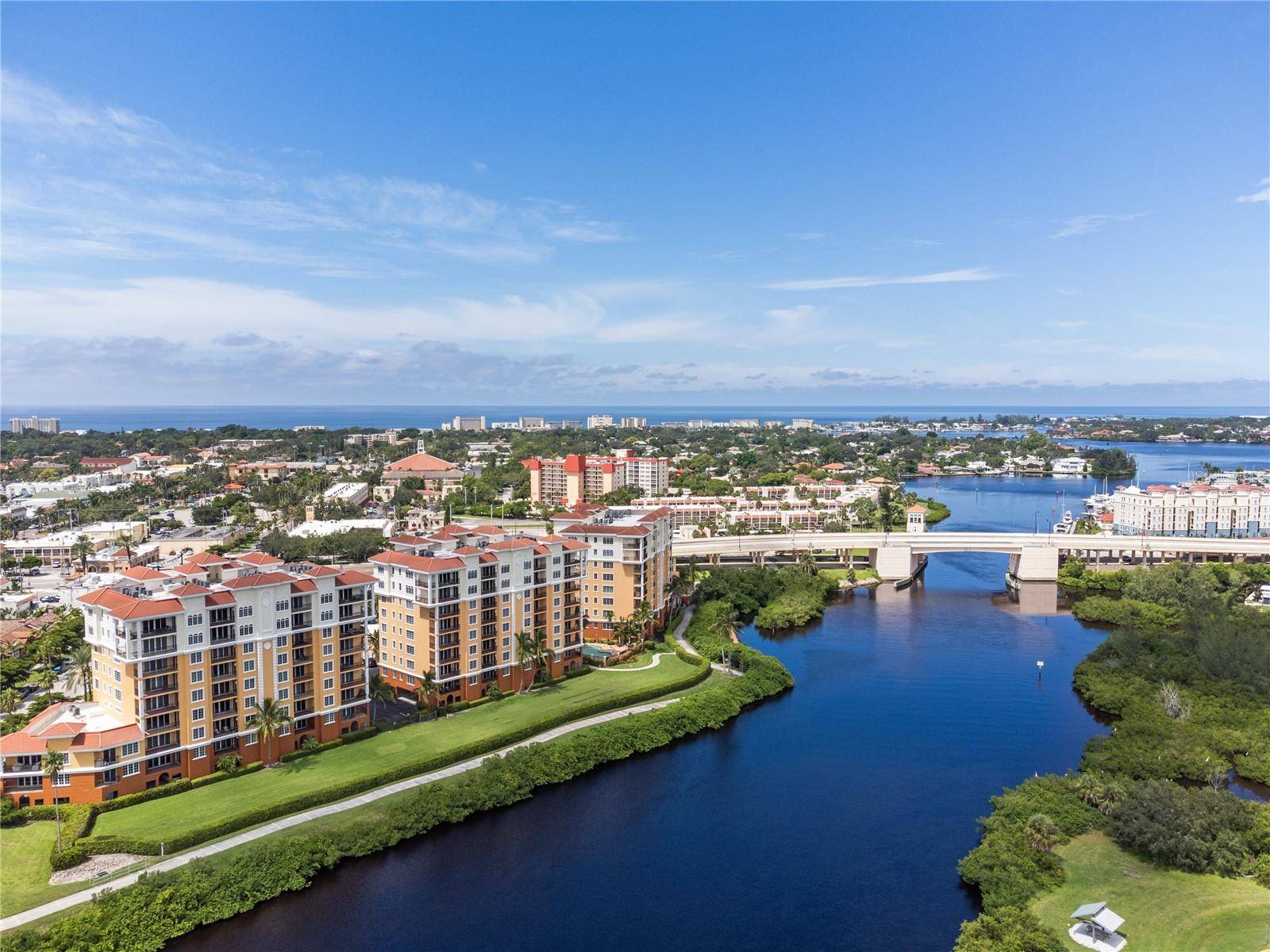 147 TAMPA AVE E #202, Venice, FL 34285