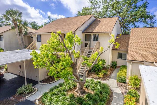 688 BIRD BAY CIR #27, Venice, FL 34285