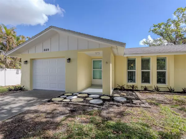 Venice, FL 34293,669 ALLIGATOR DR