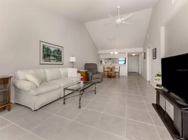 Venice, FL 34285,694 BIRD BAY DR W #137