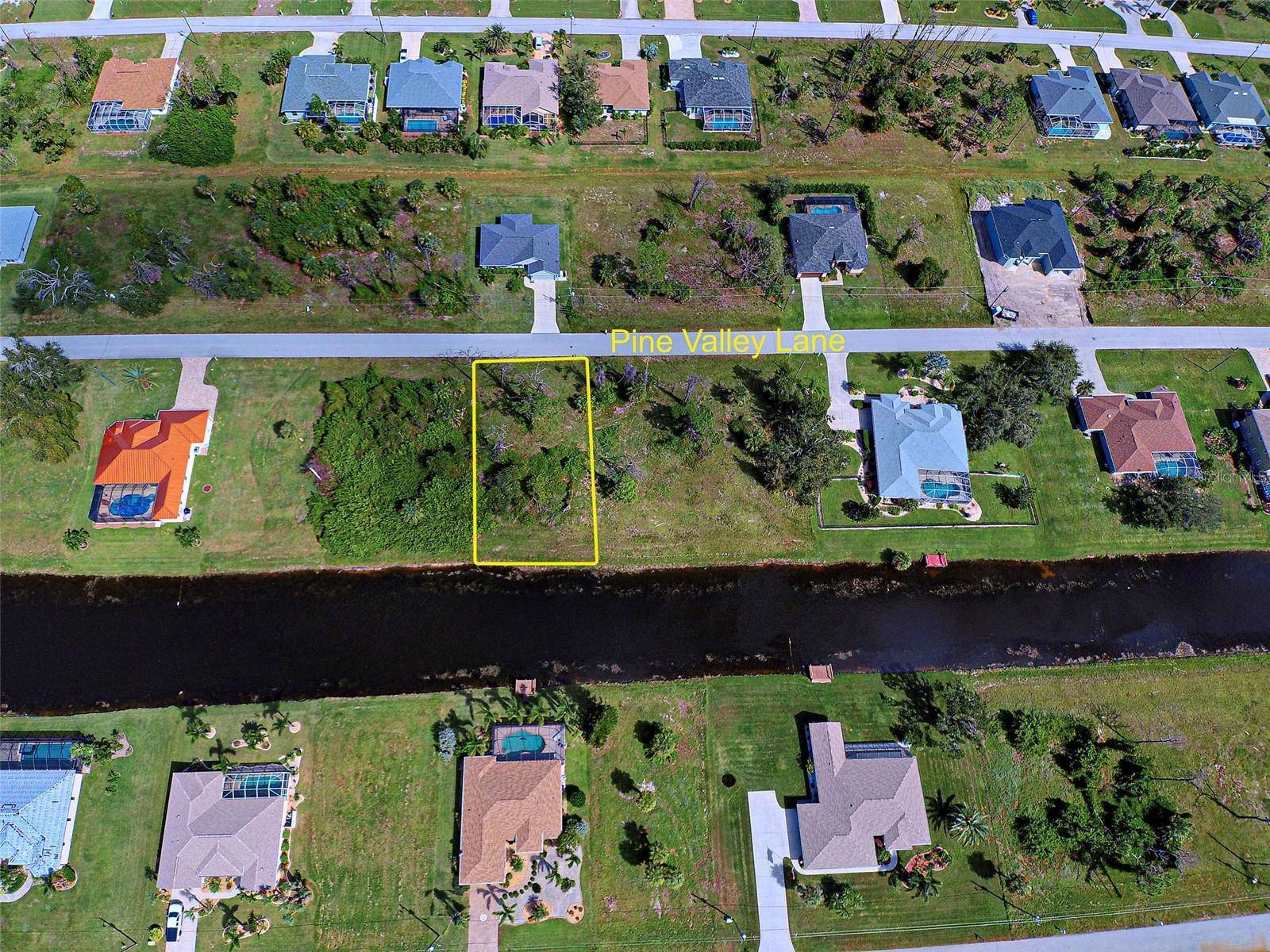 Rotonda West, FL 33947,26 PINE VALLEY LN