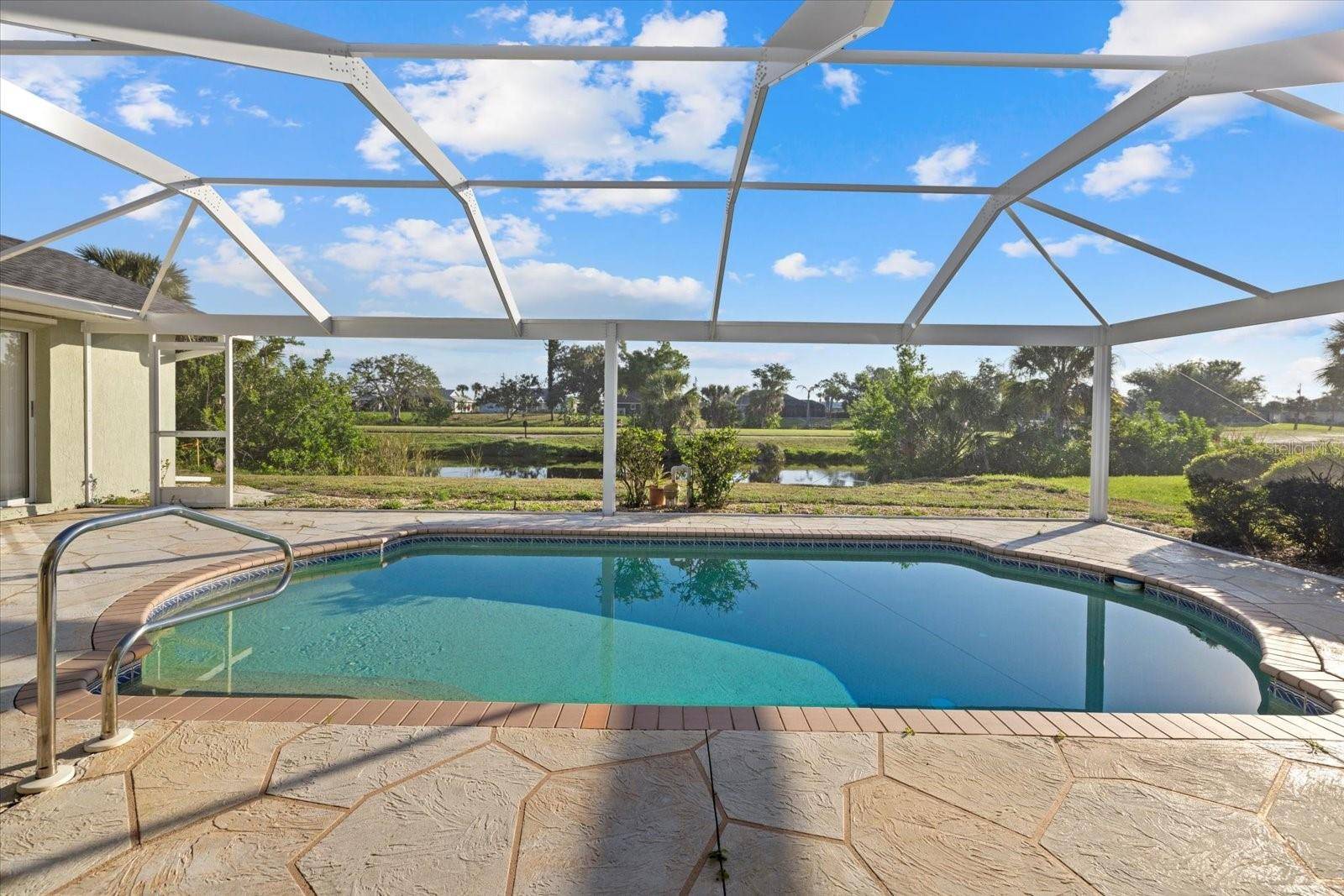 Rotonda West, FL 33947,52 FAIRWAY RD