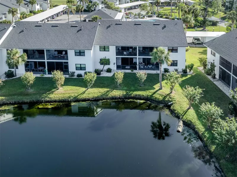 1100 CAPRI ISLES BLVD #221, Venice, FL 34292