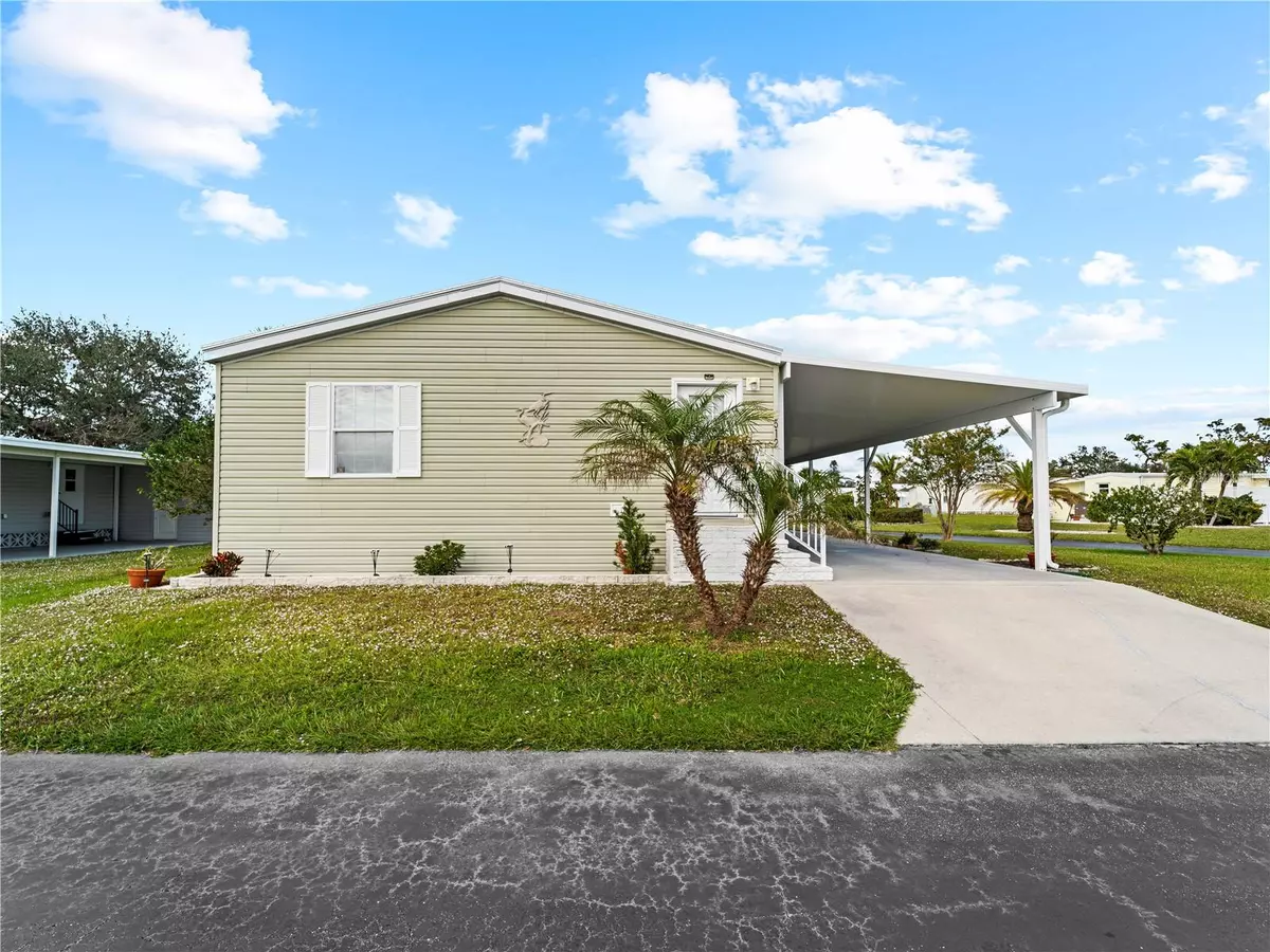 Venice, FL 34285,512 ASHWOOD DR