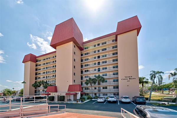 244 SAINT AUGUSTINE AVE #104, Venice, FL 34285