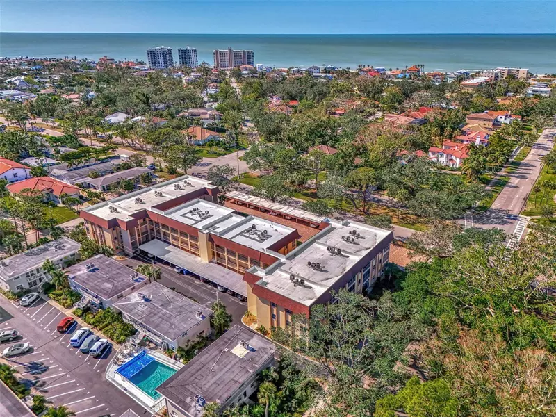101 PARK BLVD S #102, Venice, FL 34285