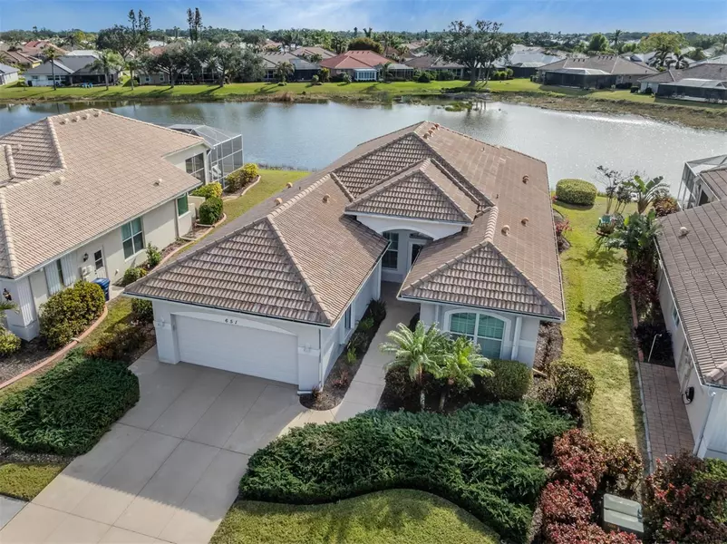 651 LAKESCENE DR, Venice, FL 34293