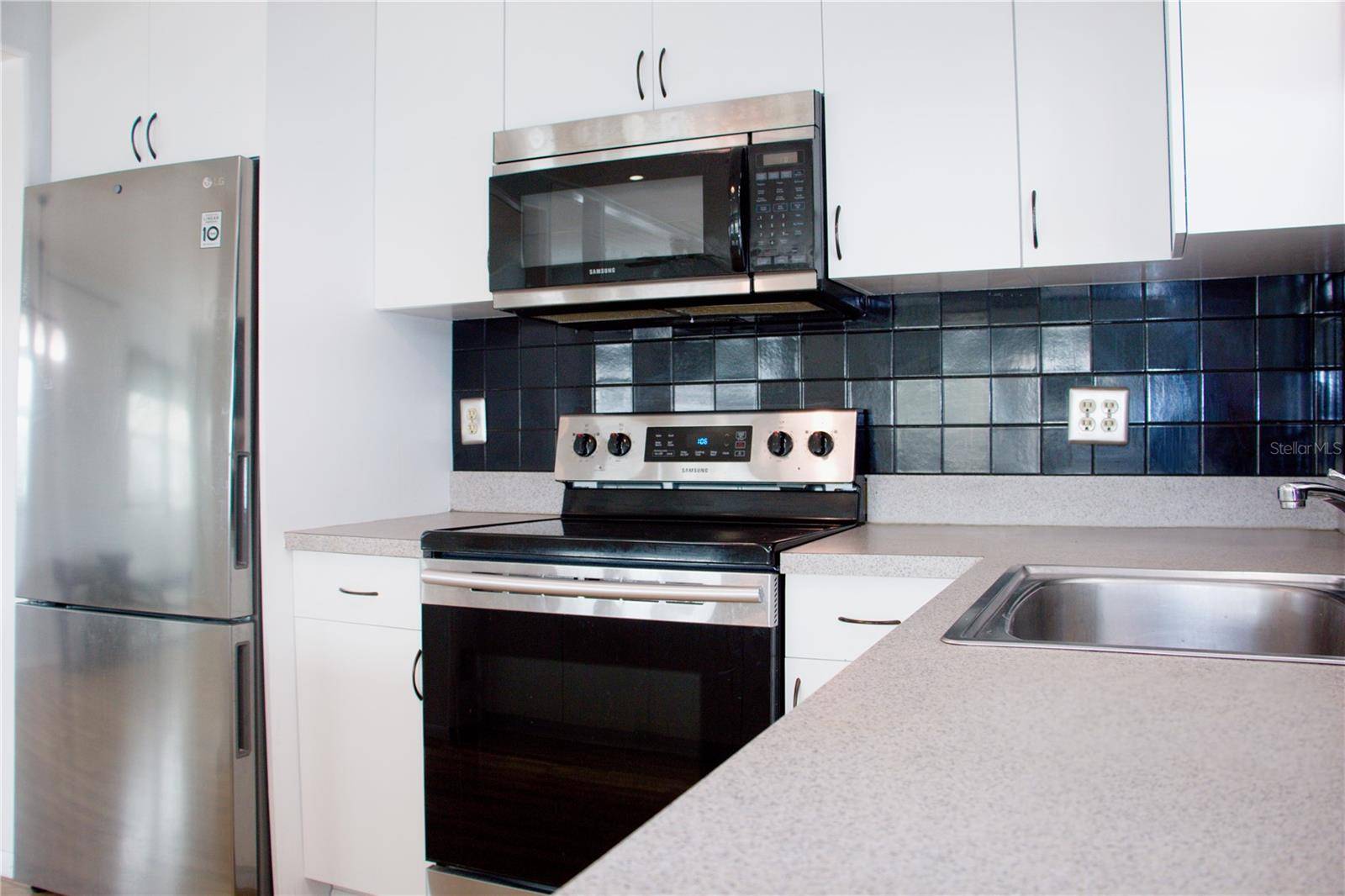 Venice, FL 34285,808 S GREEN CIR