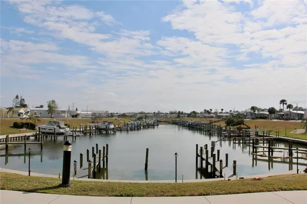 Venice, FL 34285,808 S GREEN CIR