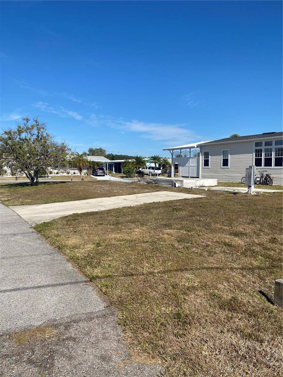 North Port, FL 34287,6684 ACACIA CT
