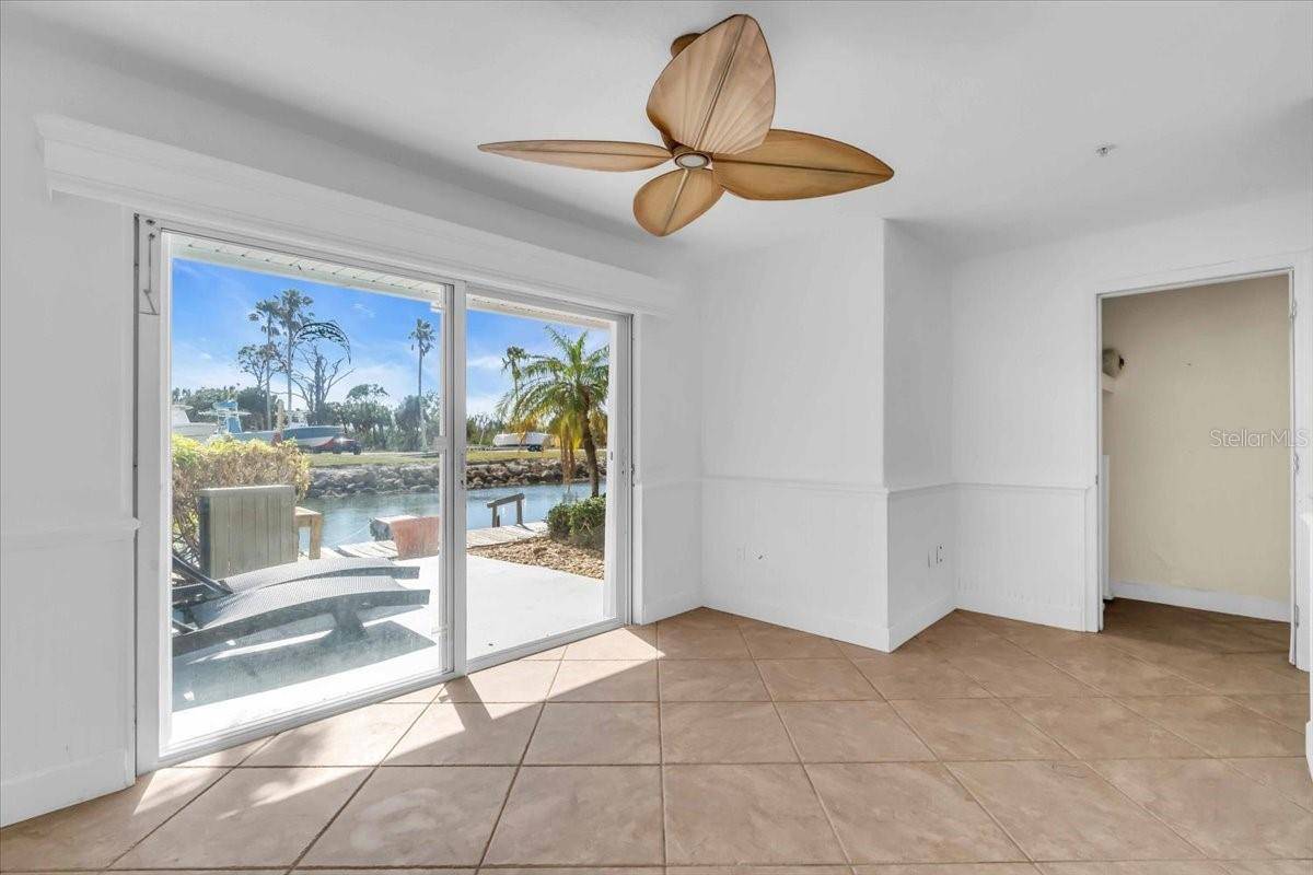 Englewood, FL 34224,8230 HARBORSIDE CIR