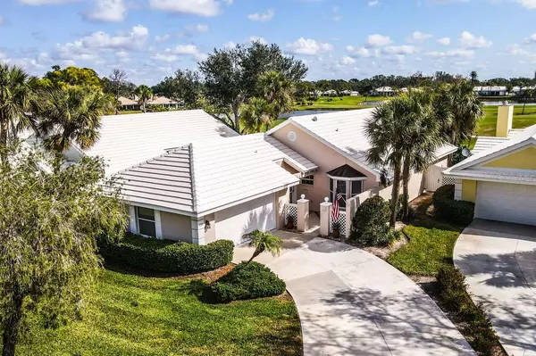 734 BRIGHTSIDE CRESCENT DR #18,  Venice,  FL 34293