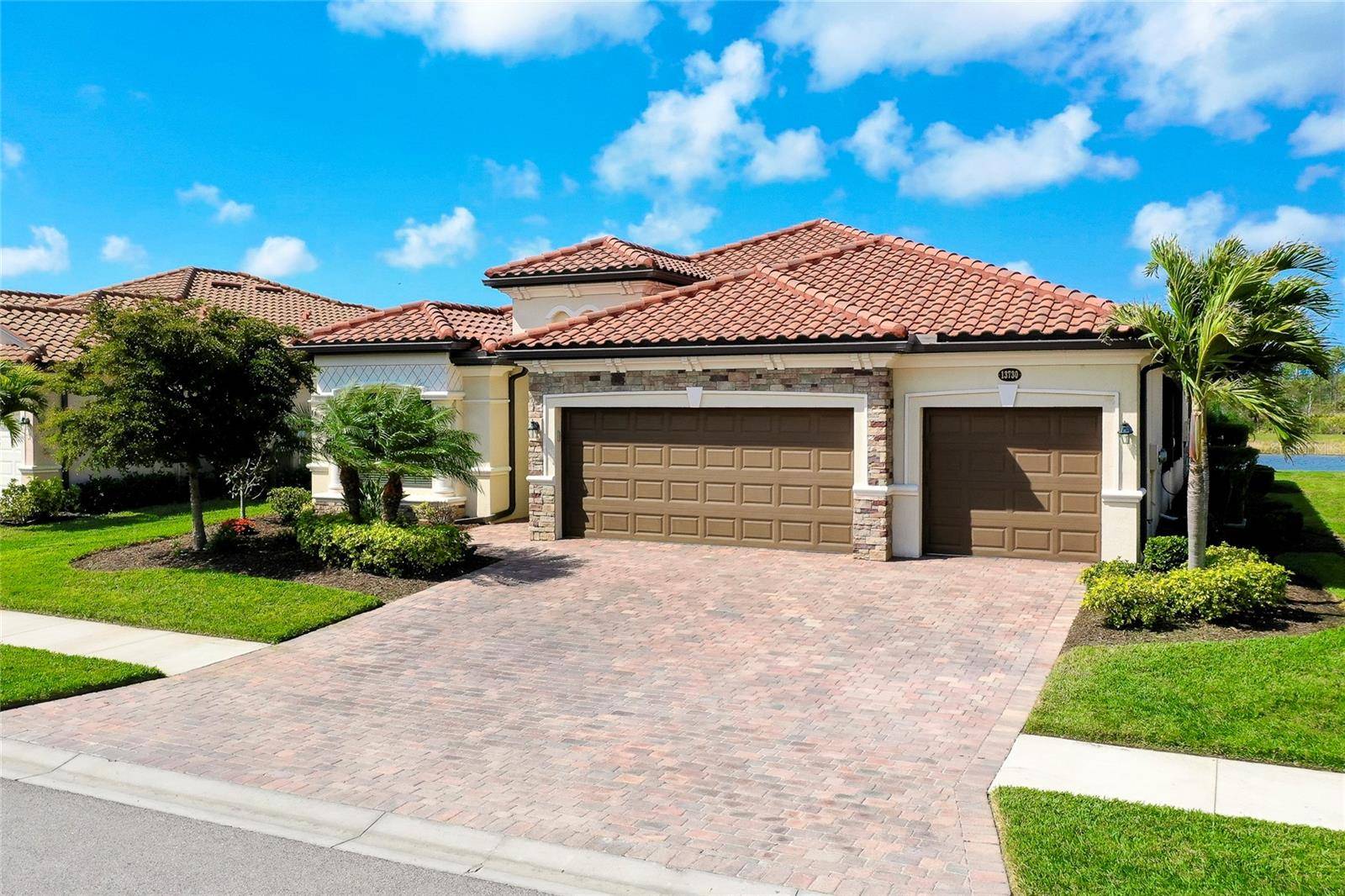 Venice, FL 34293,13730 VANCANZA