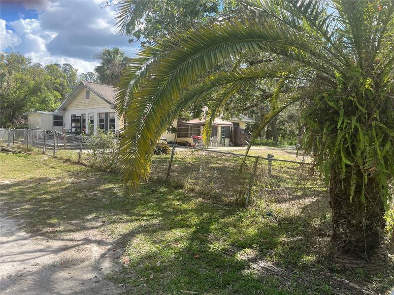 964 1ST DIRT RD, Venice, FL 34292