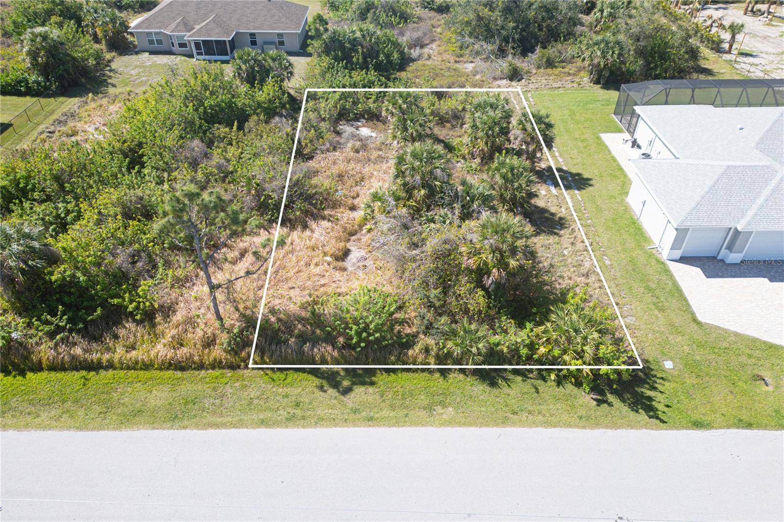 Port Charlotte, FL 33981,9301 PANAMA CIR