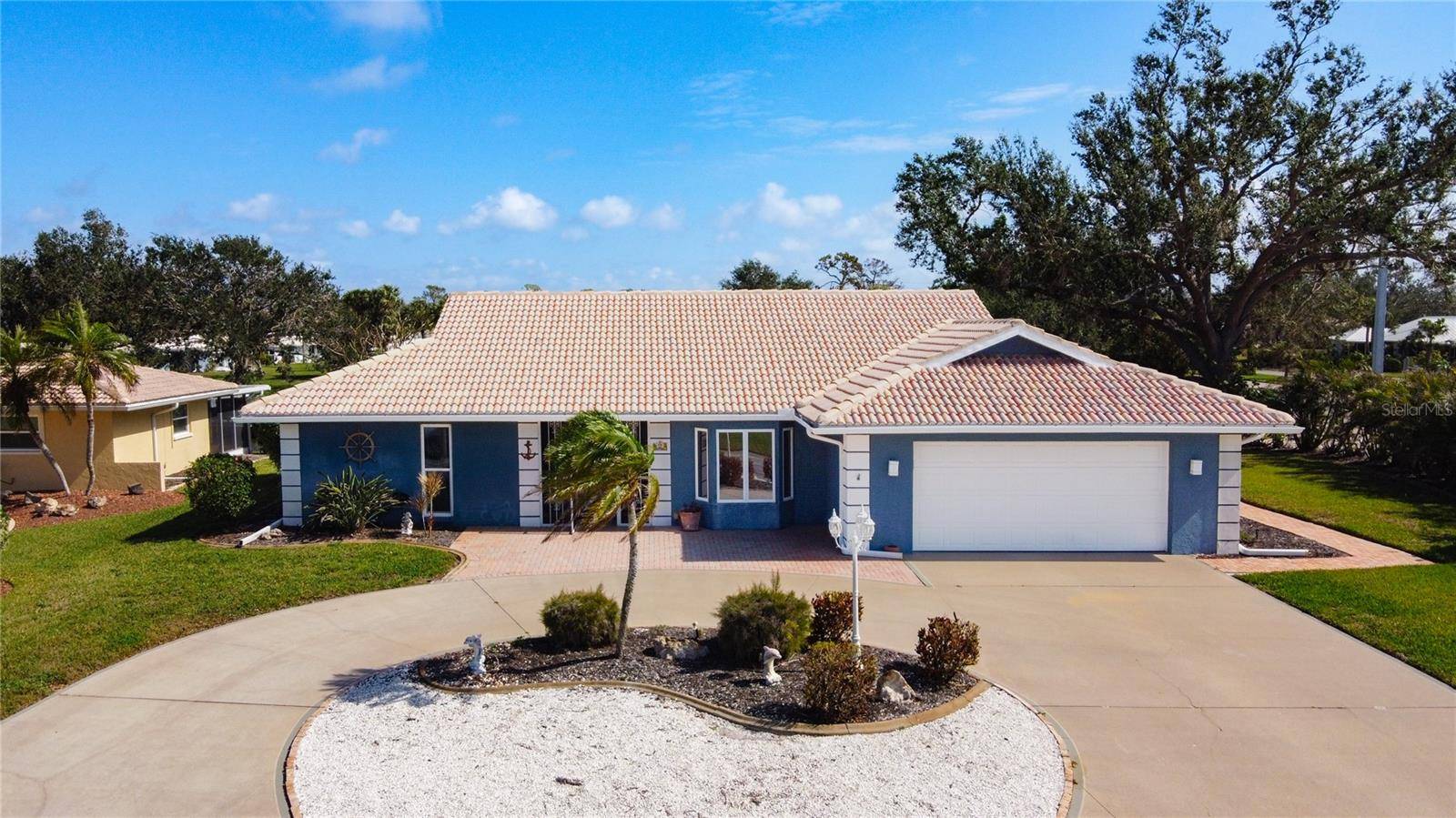 2 WINDSOR DR, Englewood, FL 34223